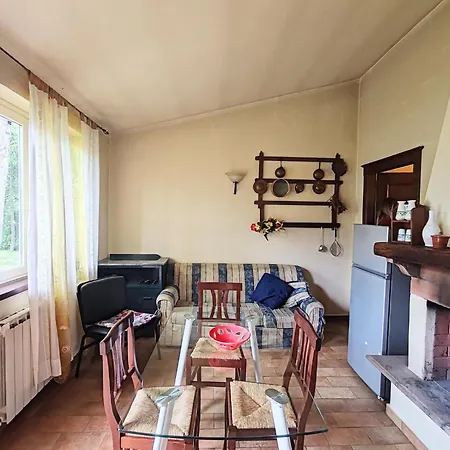 Apartment In Umbria Near Montefalco Winery בית נופש