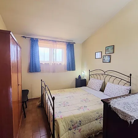 Apartment In Umbria Near Montefalco Winery בית נופש